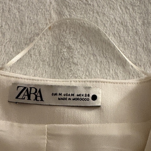 Zara Elegant Cream Mini Dress - Picture 2 of 5